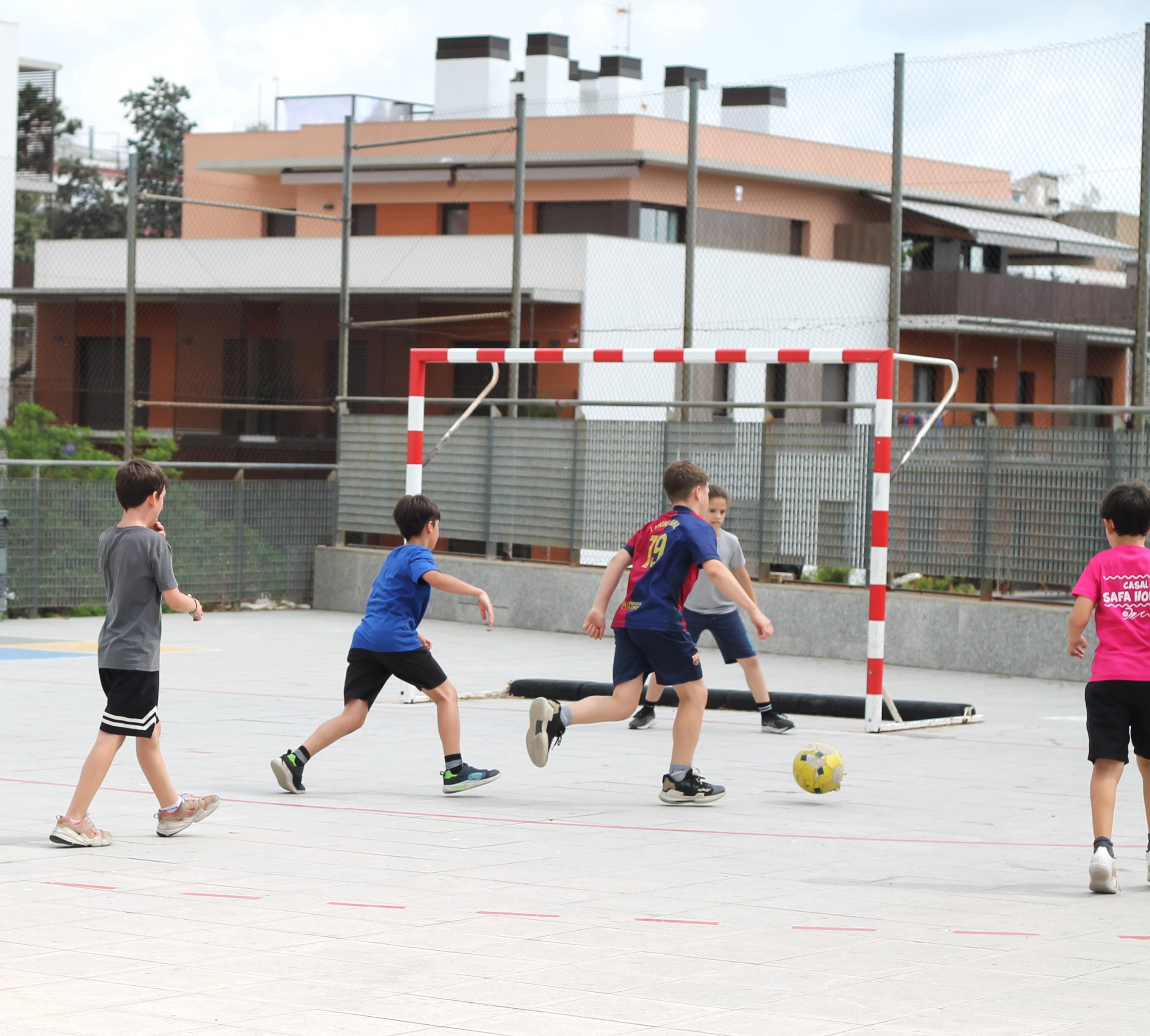 CAMPUS CAMPUS FUTBOL SALA Foto tipologia futbol 3 scaled - CAMPUS CAMPUS FUTBOL SALA